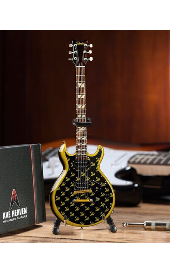 Axe Hvn Zv522 Zacky Vengeance Avenged Sevenfold Mi - Axe Hvn Zv522 Zacky Vengeance Avenged Sevenfold Mi - Collectibles